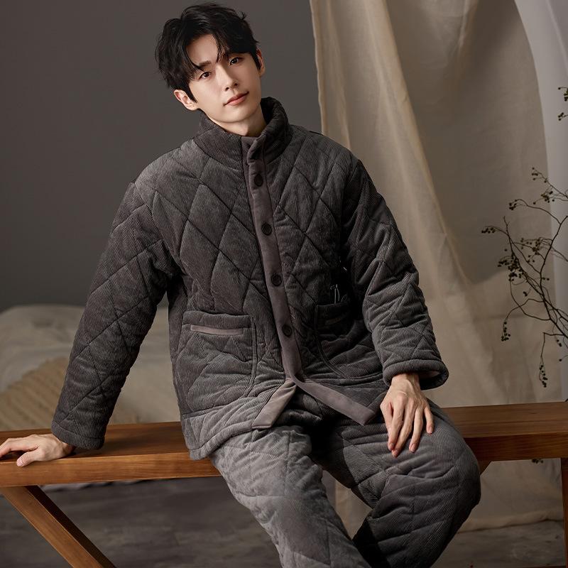 2 Pcs/Set Men Pajamas Set Round Neck Thick Sleepwear Set Loose Elastic Waist Warm Male Homecoat Set Men Homewear Top Pants Sets