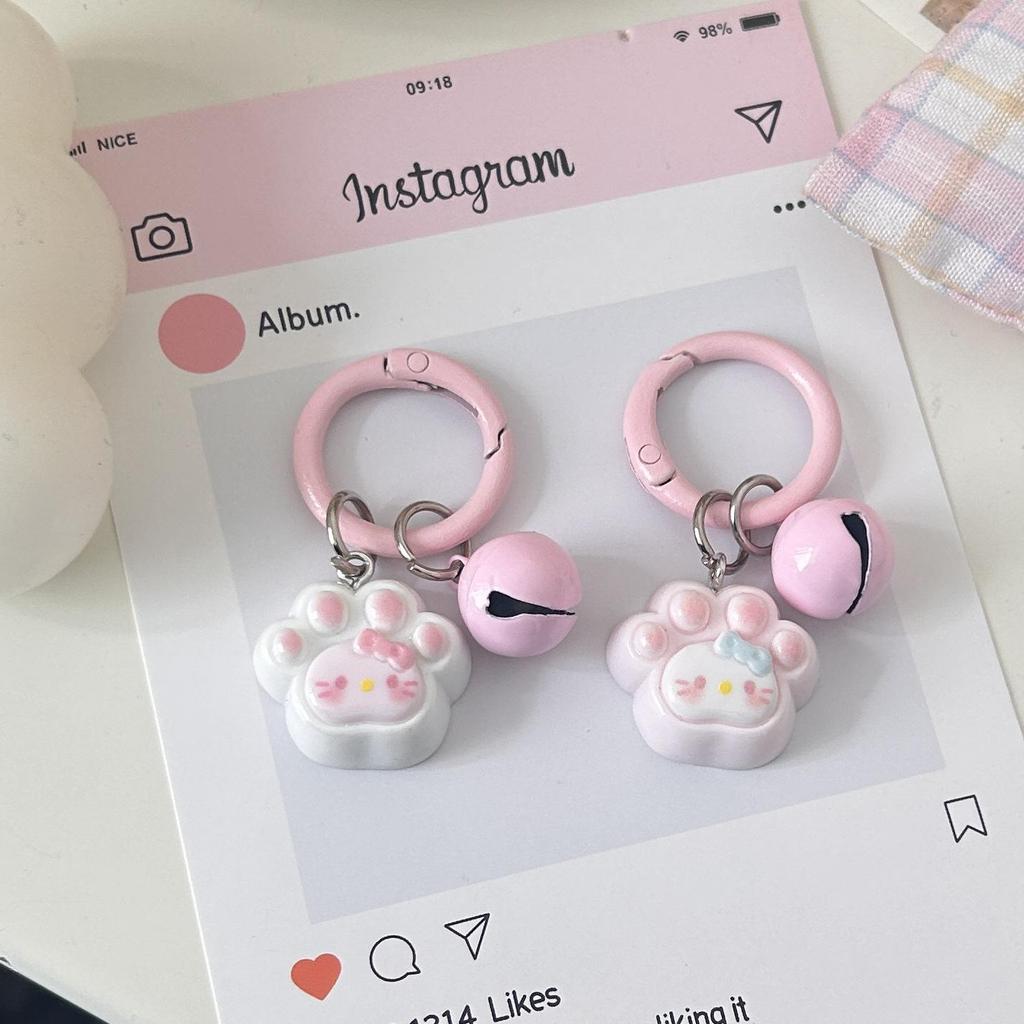 Charming Cartoon Cat Paw Bell Keychain - Cute Schoolbag Pendant & Bestie Gift