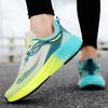 Новые кроссовки для бега с дышащей сетчатой поверхностью для молодых студентов, мужские, легкие, с мягкой подошвой, с защитой от запаха, с пружинящей подошвой