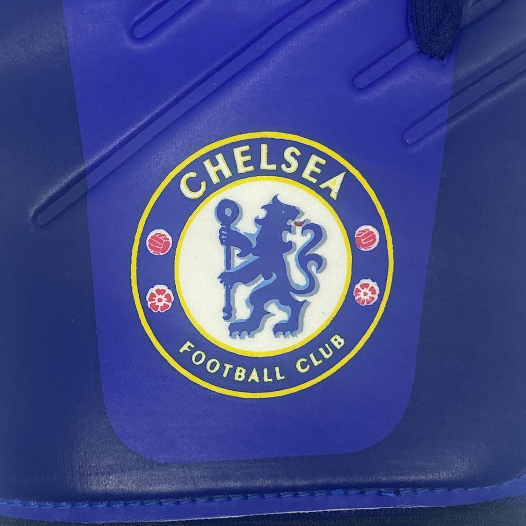 Chelsea FC Childrens/Kids Goalkeeper Gloves
