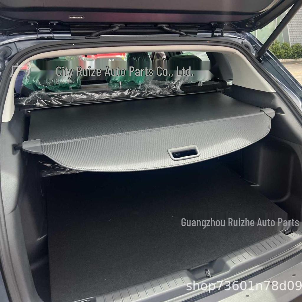 Перегородка-солнцезащита багажника Mazda EZ-60
