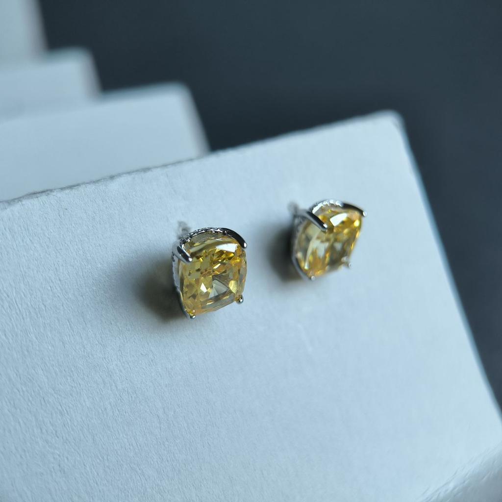 Серебряные серьги с фианитами (2186540)