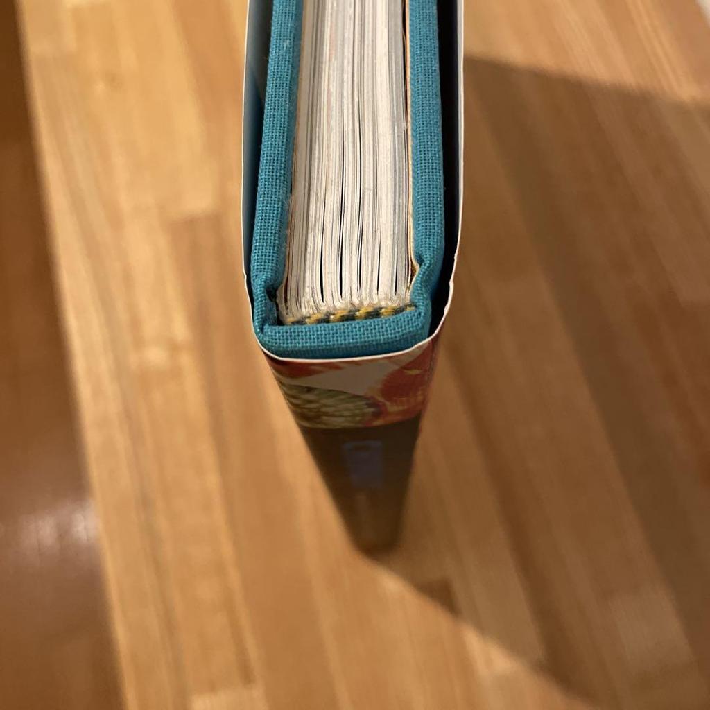 [Б/У] CHIHULY: СКВОЗЬ ЗАЗЕРКАЛЬЕ Иностранные книги