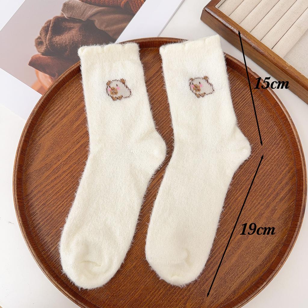 Women Winter Thermal Mink Socks Cartoon Capybara Print Soft Warm Fleece Comfortable Plush Socks Kawaii Sleep Floor Mid Tube Sock