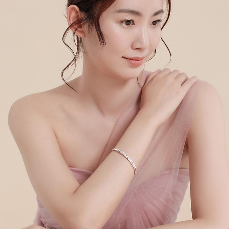 Creative Round Belly Meteor Shower Bracelet Classical Atmospheric Bracelet Silver Plated Women's Bracelet