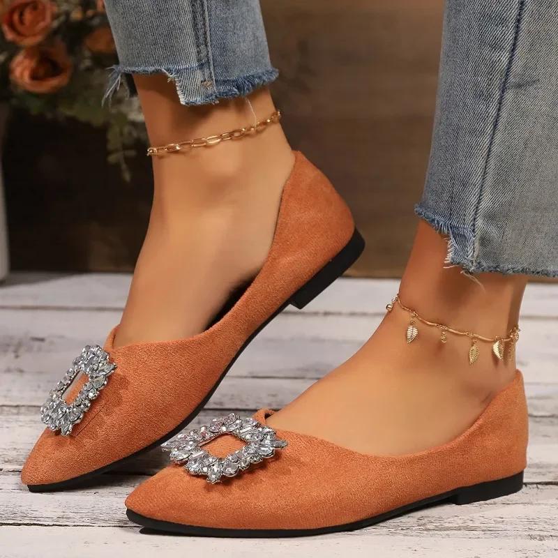 2024 Новые женские туфли на плоской подошве с острым носком и пряжкой из стразов, женские туфли без застежек для ходьбы, офисная женская повседневная обувь
