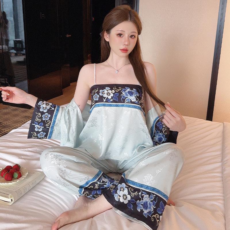 New Chinese pajamas women's spring and autumn with chest pads, suspenders, cardigan trousers, three-piece set, summer high-end retro loungewear
