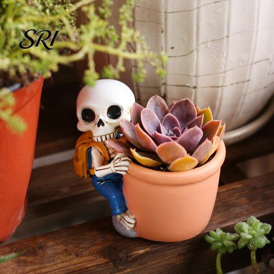 Resin Skeleton Pot Cute Planter Decorative Flowerpot Small Sun-resistant Plant for Succulents Halloween Desktop Decoration