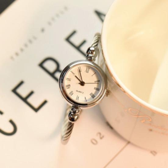 Женский ретро-браслет из нержавеющей стали с круглым циферблатом, кварцевые наручные часы