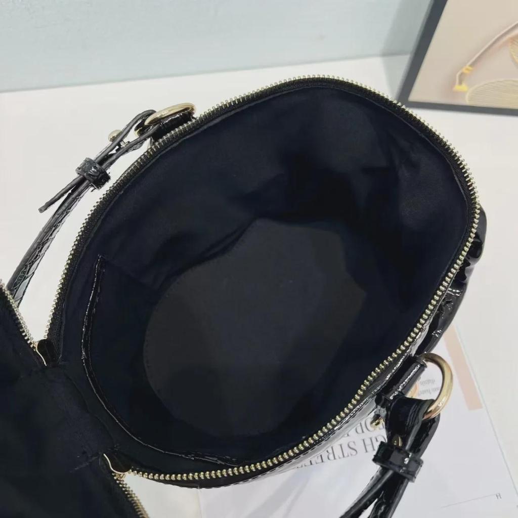 2024 Halloween Skull Handbag: European & American Design, Shoulder & Messenger Styles