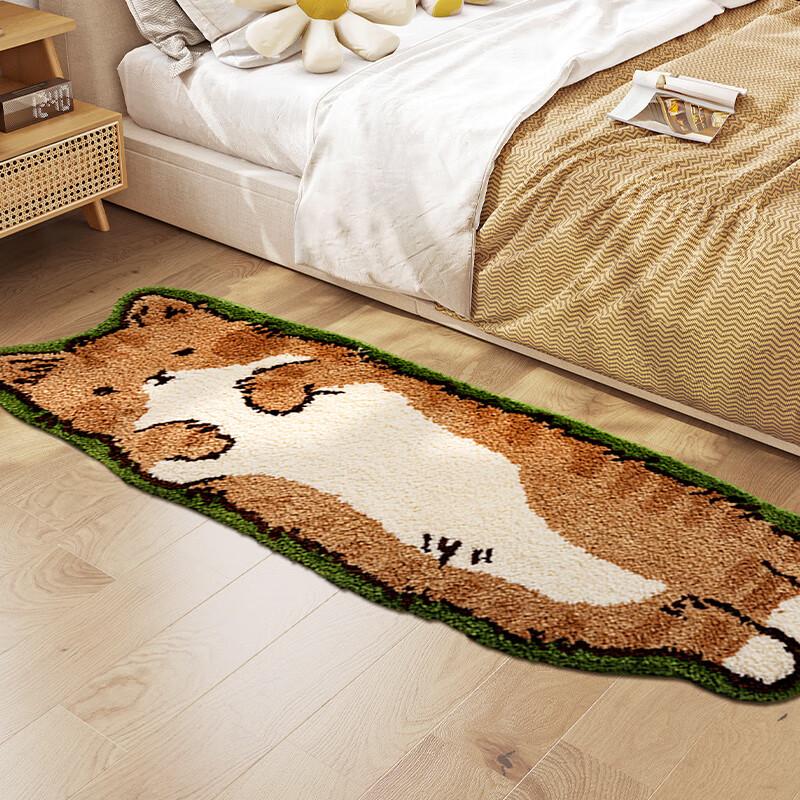 Shandian Cute Instagram-Style Cat-Shaped Plush Bedroom Carpet, Living Room Rug, Children's Blanket, Non-Slip Bedside Rug for Room
