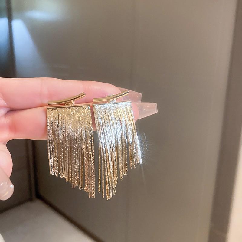 Винтажные серьги-кисточки в виде круглых цветов из серебряной иглы - Ретро металлические гвоздики для женщин