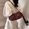 Niche High-end Multi-pocket Locomotive Bag 2025 New Temperament Shoulder Armpit Bag Commuter Messenger Baguette Bag