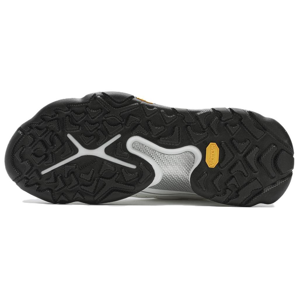 Fila GF Velocity Удобные Минималистичные Гольф-кроссовки с Низким Верхом Мужские кроссовки Белые A12M441717FBB