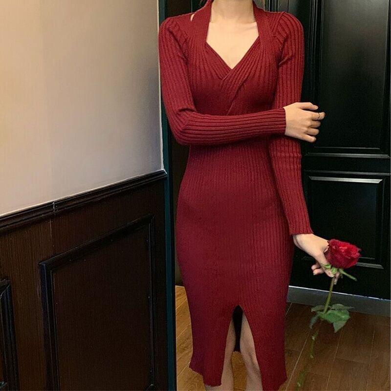 С пальто, маленькое черное платье, базовый темперамент, черное облегающее трикотажное платье с V-образным вырезом, осень и зима женское