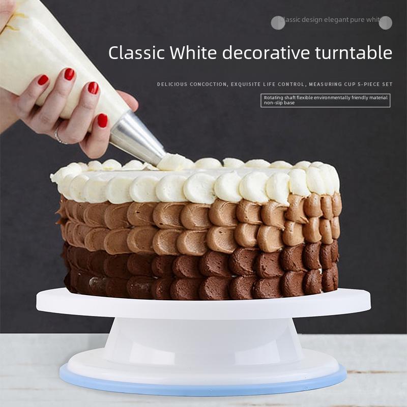 Набор для украшения торта из 137 предметов: Поворотный стол, насадки, мешки, скребки