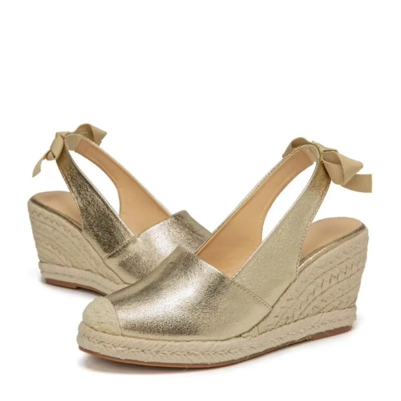 Модные сандалии на танкетке для женщин, модные эспадрильи на платформе с закрытым носком и ремешком, стильные летние туфли-слингбэки