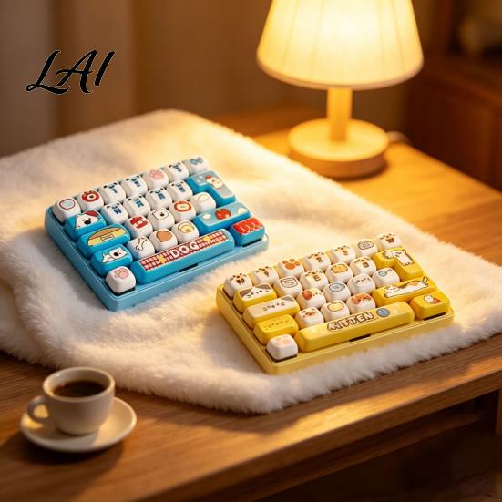 26-Key Keyboard Decor Fidget Toy Animal Theme Push Bubble Keyboard Tactile Pressing Toy Stress Relief Mini for Backpack Purse Charm