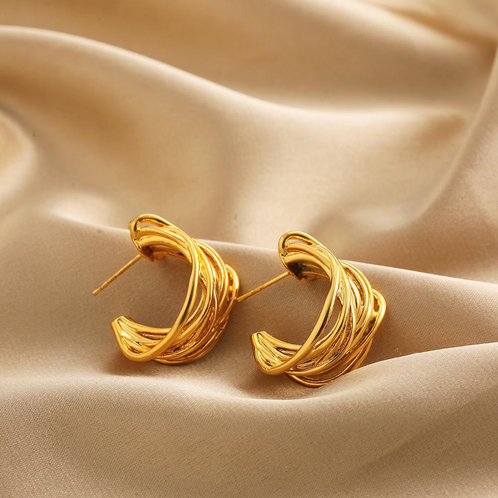New Trendy Multilayer Hollow Line Texture Hoop Earrings for Women Golden Color C Shape Creative Earring Minimalist Zircon Gift