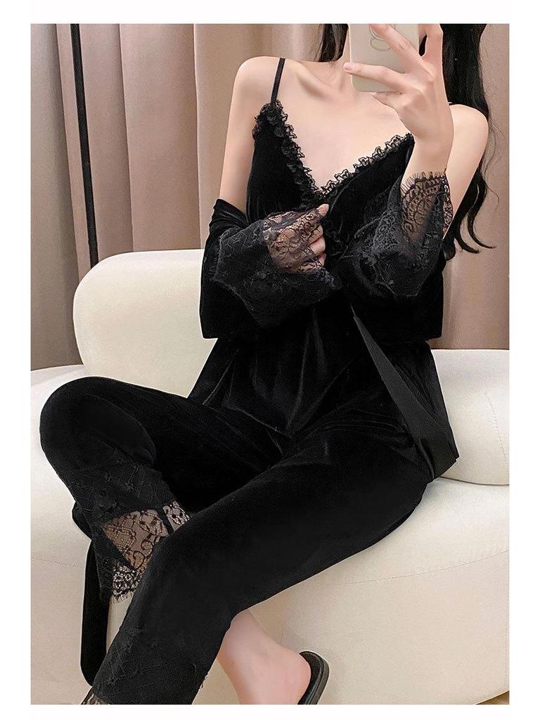 Golden Velvet Women's Winter Pajama Set: Korean Style with Lace, Chest Pads, Camisole & Long Pants - Girlish & Sweet Four-Piece Ensemble
