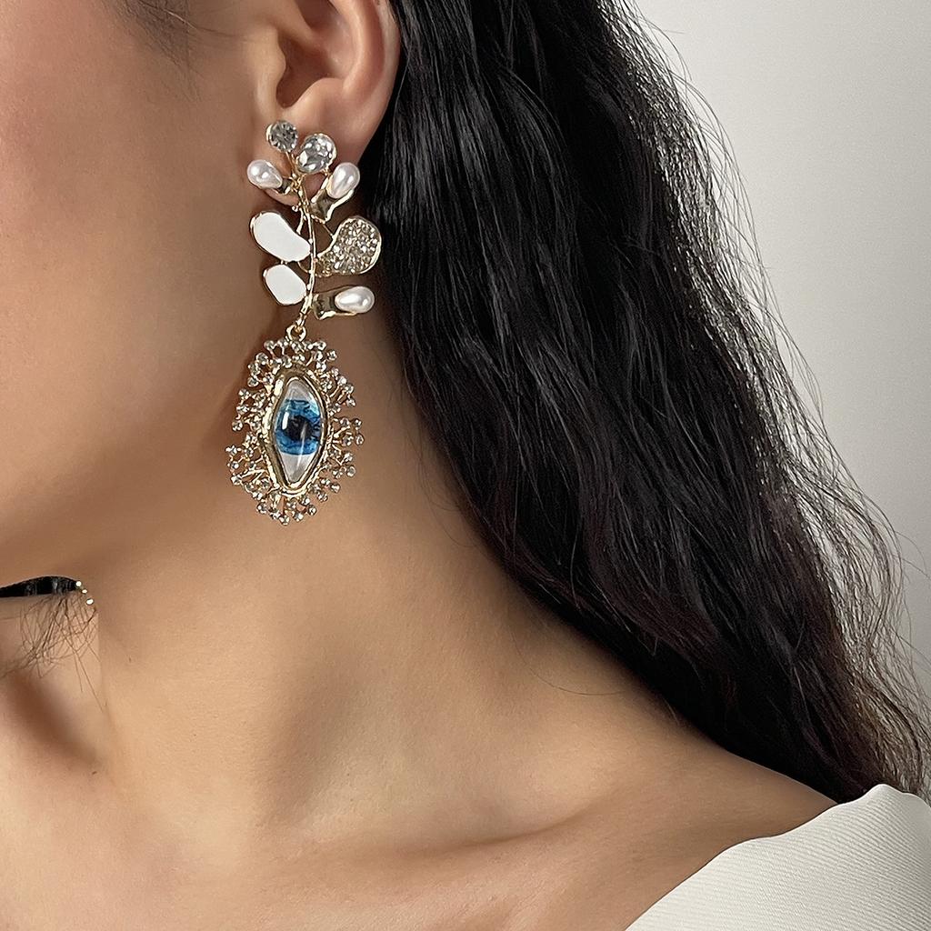 Модные серьги для женщин Дамы