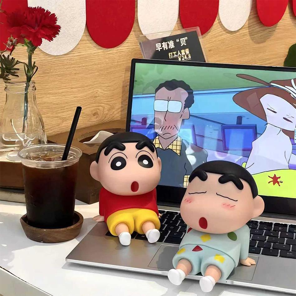 Kawaii Crayon Shin-Chan Figures Phone Holder Anime Desktop Ornaments Cartoon Watching TV Phone Support Cute Doll Decorations