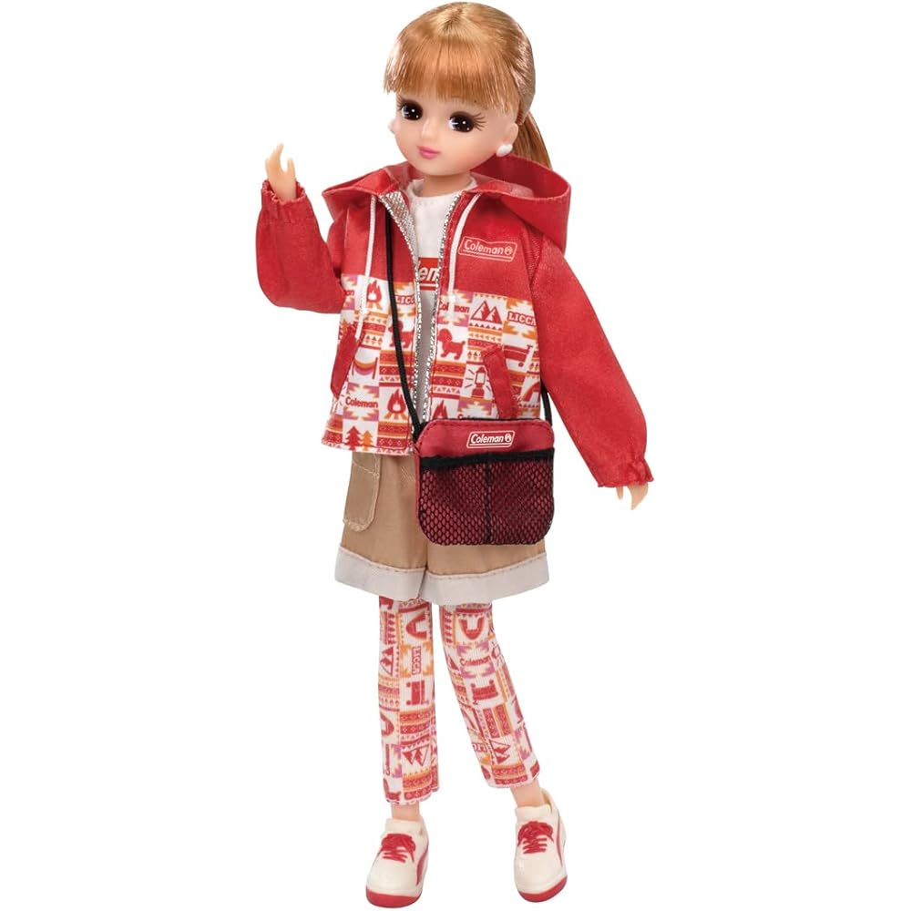 Takara Tomy Licca-chan Dress LW-11 Outdoor Outfit Playset for Dress-Up Toys Ages 3 and Up