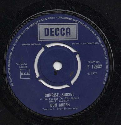 7-дюймовая пластинка ДОН АРДЕН - Восход, Закат F12632 Decca 1967 Великобритания Поп Б/У