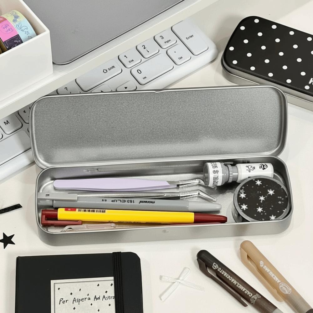 Sturdy Slim Stationery Organizer Polka Dot Flip Top Stationery Box Metal Pencil Case Students