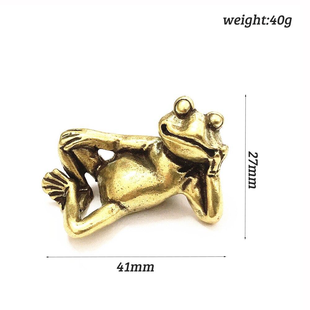 Mini Retro Lucky Brass Animal Frog Statue Desk Ornament Cute Home Office Desk Exquisite Decorative Sculpture Pocket Hand Toy