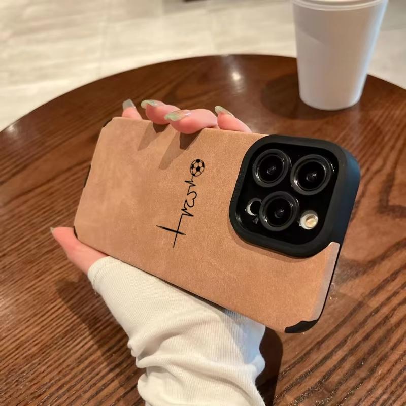 Чехол для телефона с футбольным узором из искусственной кожи для iPhone 11 12 13 14 15 16 17 Pro Max Air XR X XS 16E Plus Защитная крышка для объектива