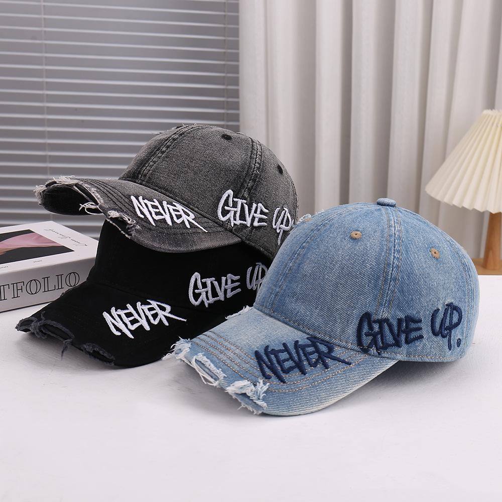 New Fashion Ripped English Alphabet Embroidery Decorative Baseball Cap Outdoor Sports Wear Breathable Cap
