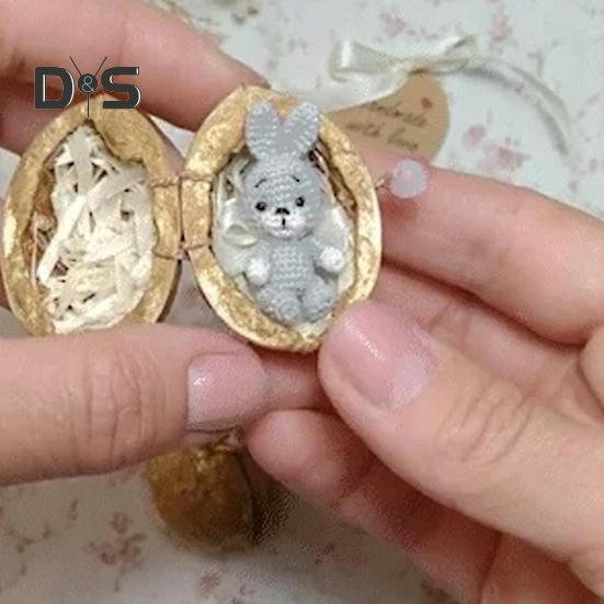 Миниатюрное вязаное крючком животное в скорлупе грецкого ореха, миниатюрный кролик-медведь с сердечком, эмоциональная поддержка, подарок для любителей животных, подруг и женщин