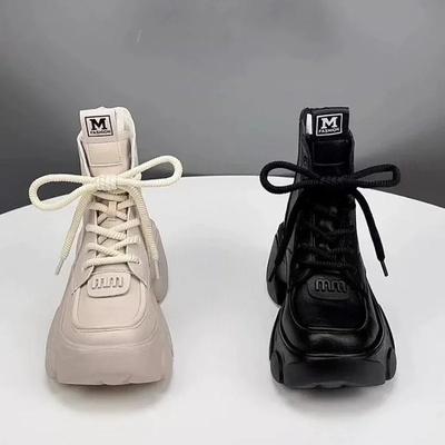 Модные минималистичные женские ботинки Высококачественные мотоциклетные ботинки на шнуровке Женские готические ботинки с круглым носком и коротким голенищем на платформе Увеличивающие рост ботинки