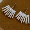 Серьги-гвоздики Huitan Bling Bling Claw Shaped Piercing для женщин, серьги-гвоздики с кристаллами и кубическим цирконием, ювелирные изделия для девушек