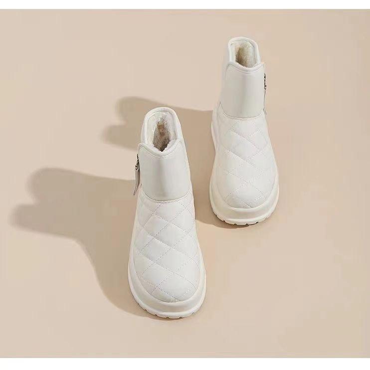 Зимние бархатные утолщенные теплые хлопковые туфли 2025 осень новая водонепроницаемая и нескользящая обувь короткие ботинки Северо-восток снег толстая подошва ботинки женские