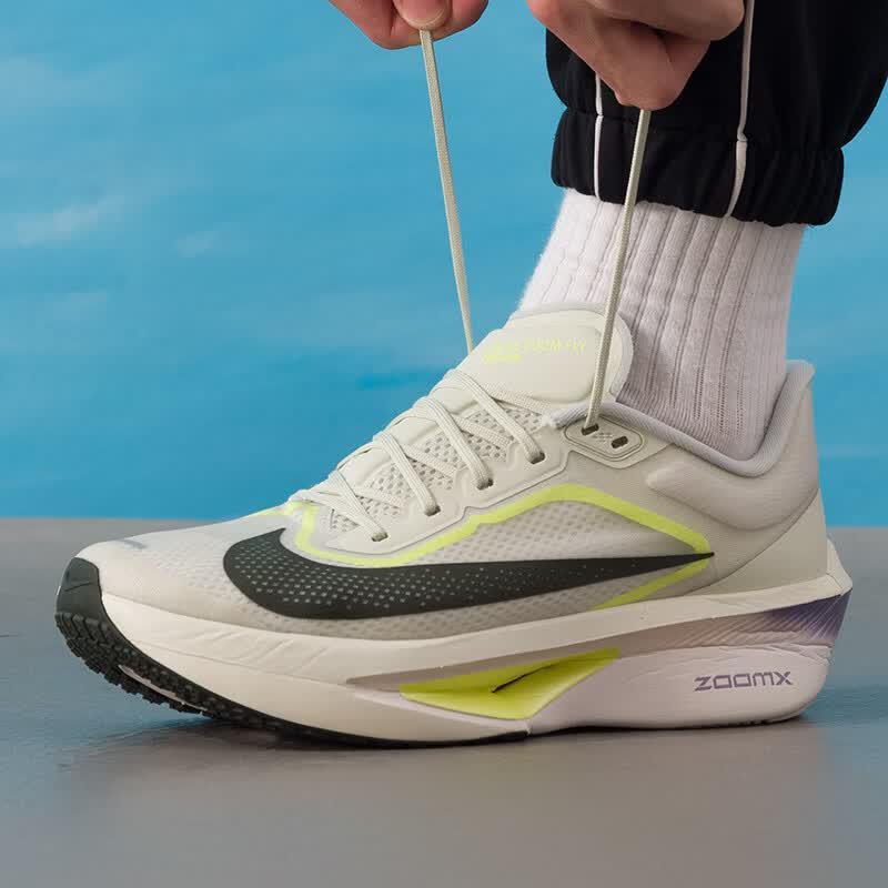 Nike Мужские кроссовки для шоссейного бега FN8454-004