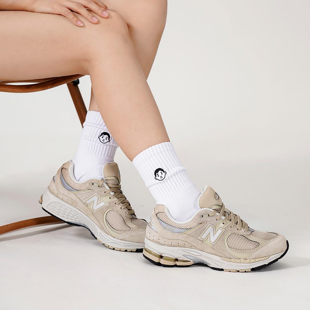 New Balance 2002R Beige Sneakers ML2002R2