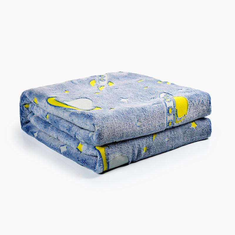 Плед светящийся в темноте, узор «Звезды галактики», мягкое уютное фланелевое флисовое одеяло для мальчиков и девочек, всесезонное серое подарочное одеяло для детей