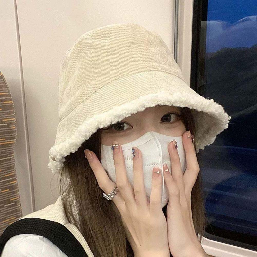Sun Protection Pure Color Warm Caps Casual Female Hats Winter Foldable Plush Fishman Hat  Girl