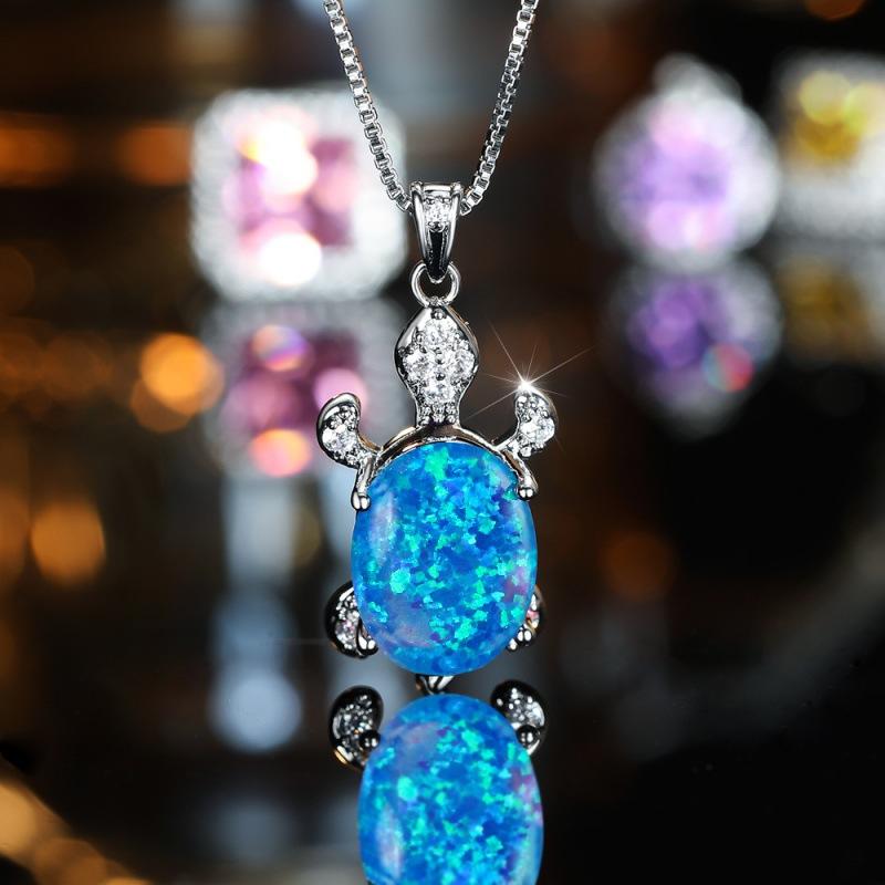 Personalized Platinum Blue White Green Micro Diamond Turtle Women's Versatile Necklace