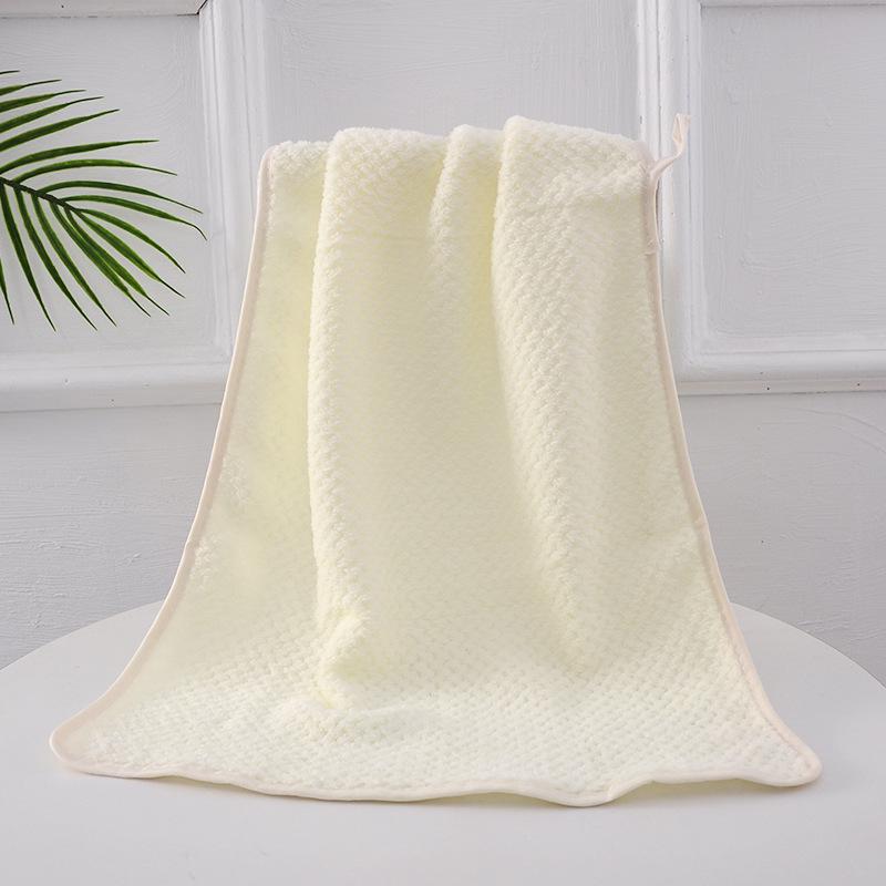 Полосатое банное полотенце из кораллового флиса - впитывающее, утолщенное, для пляжа и домашнего использования