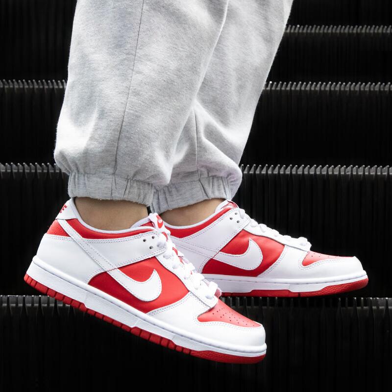 Nike Детские кроссовки Dunk Low GS Championship Red University-Red White Total-Orange CW1590-600