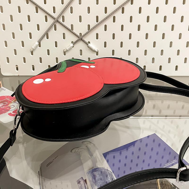 Kawaii Мода Сумка-клатч в форме вишни Женская Маленькая Вместимость Водонепроницаемая Красный Фрукт Сумки через плечо для женщин Креативная ПУ Сумка-кошелек на плечо