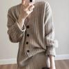 Осенне-зимний женский свитер, простой повседневный вязаный кардиган с v-образным вырезом, женский свободный ленивый ветровой свитер