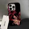 Элегантный чехол с изображением красной лилии для iPhone 16E 16 15 14 13 12 17 Air 11 Pro Max XS XR X 7 8 15 16 Plus SE. Мягкий чехол.