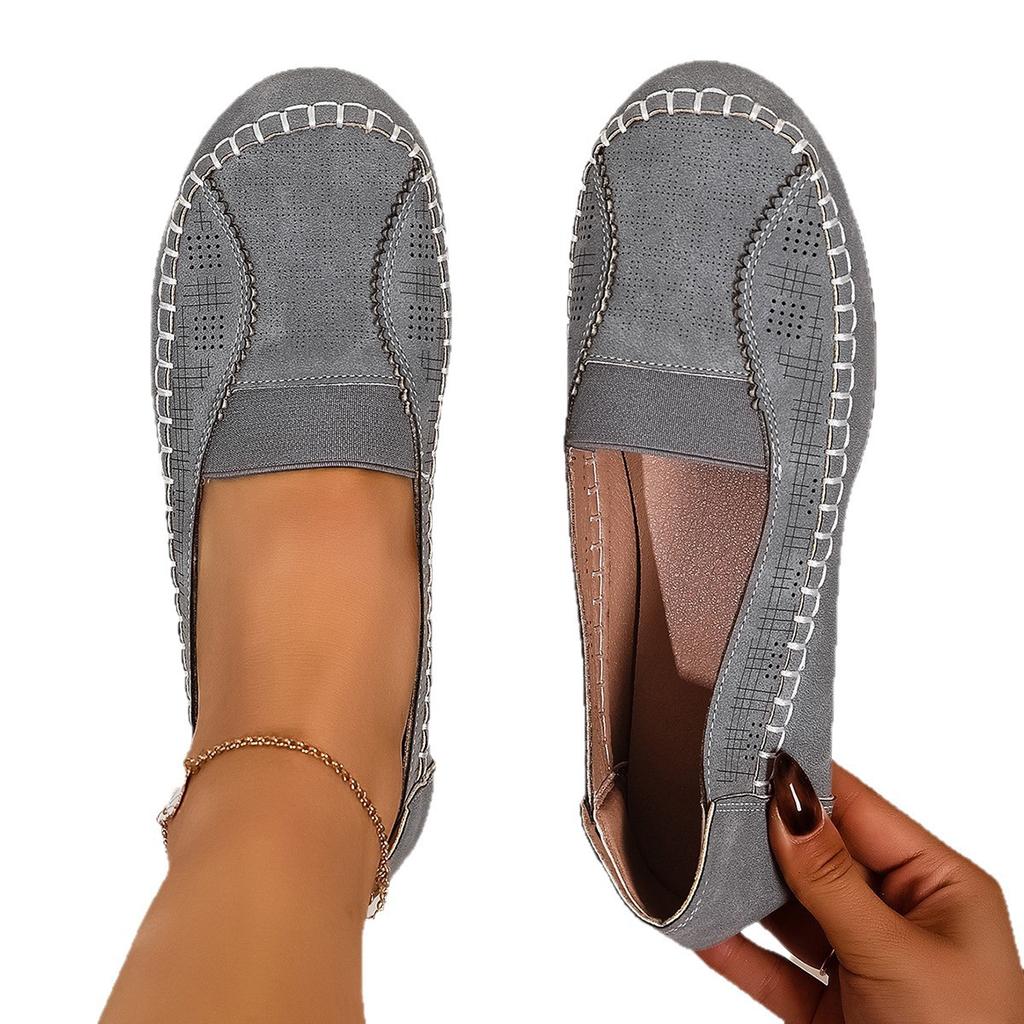 Fashion New Plus Size Women Shoes Autumn 2025 Solid Color Fashion Women Shoes Flat Bottomed Loafers Comfortable Non Slip Casual Loafers