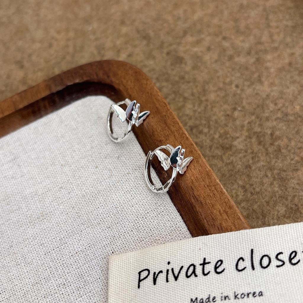 Элегантные серьги-кольца с бабочками 2024 для женщин – Высококлассный, трендовый дизайн