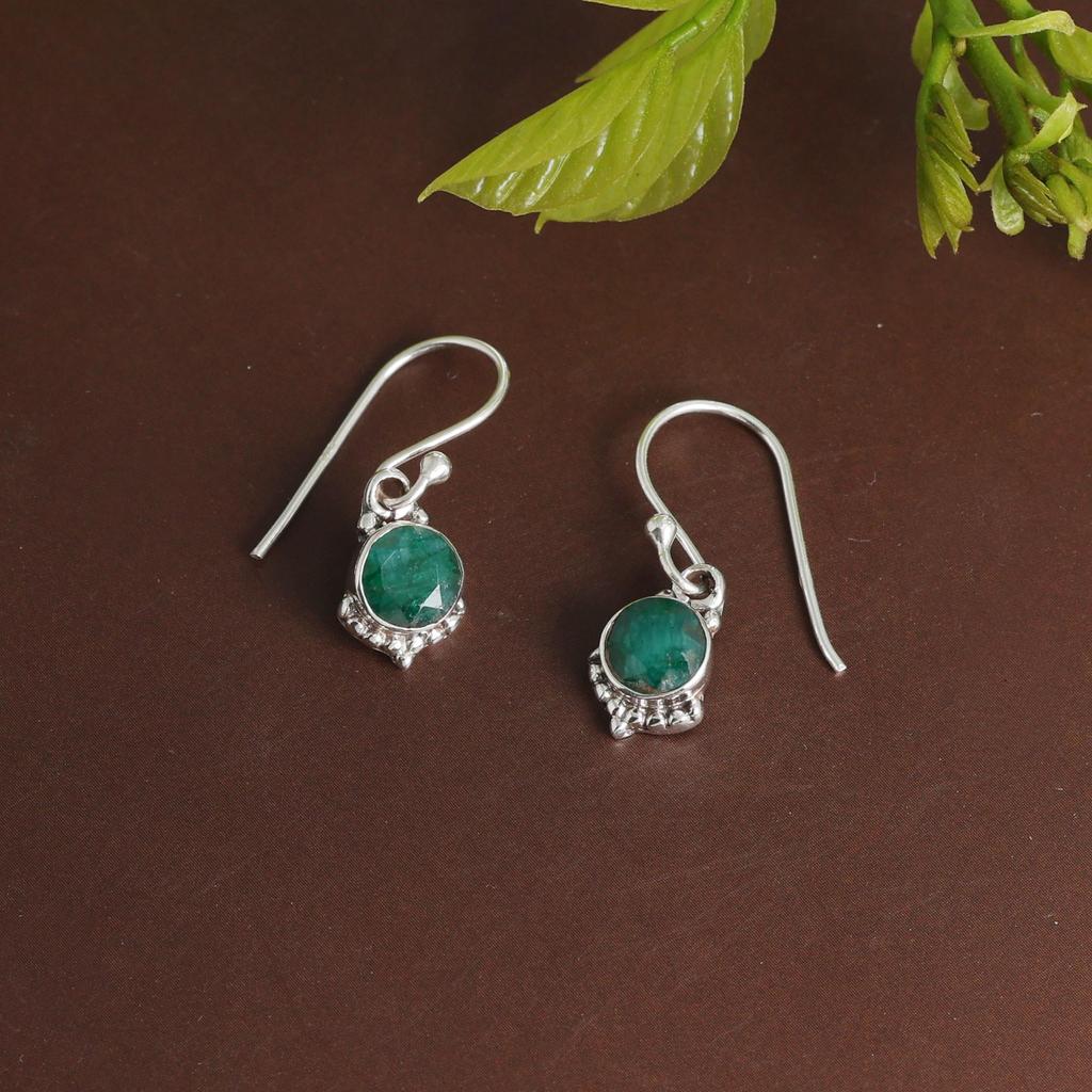 Серьга из стерлингового серебра 925 пробы с ограненным зеленым изумрудом, украшение ручной работы, подарок для нее, женское украшение