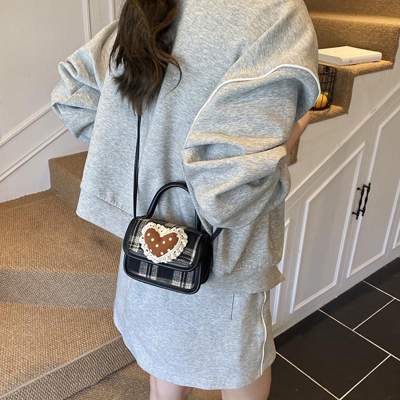 Kids Fashion Small Square Pu Purse With Top Flap And Inner Pockets